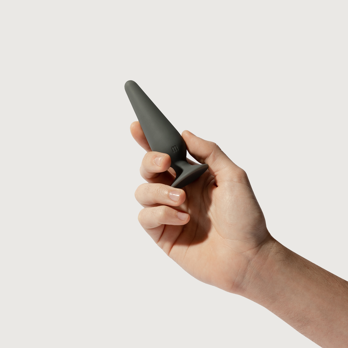 Cone, charcoal - small silicone plug