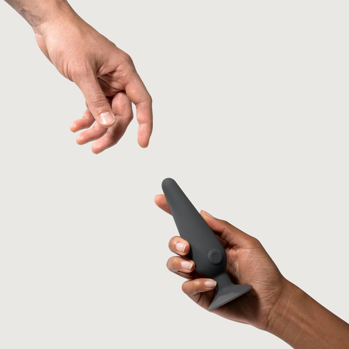 Cone -sex toy, 3-speed vibrating plug, charcoal, adult gift.